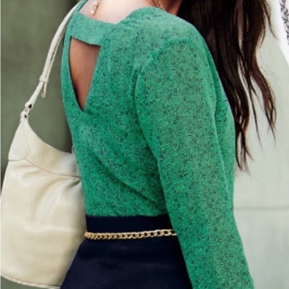 Cabi EUC Bountiful blouse green print long sleeve size L